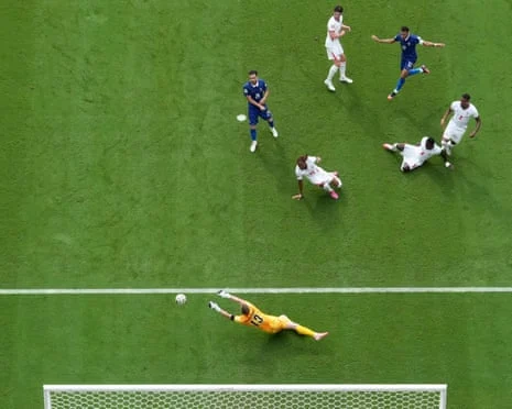 England Secures Resounding World Cup Third Place Against Floundering France in Miami Thriller