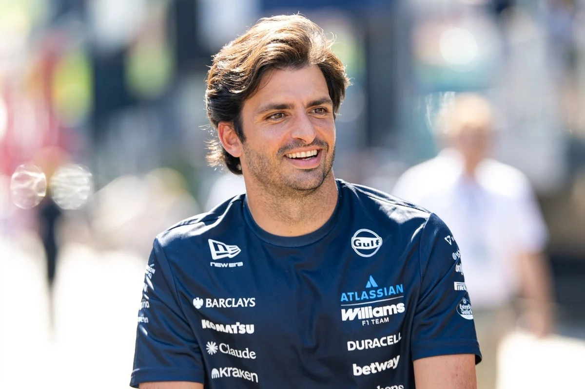 Sportsmanship Under Pressure: Carlos Sainz Praises Kimi Antonelli After Radio Flare-Up