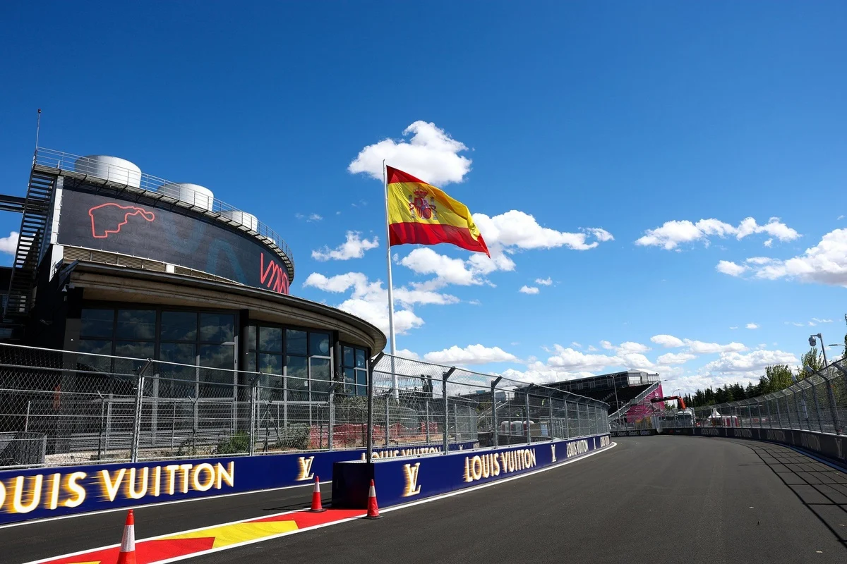 Coulthard: Returning to Madring Without Layout Changes in 2027 Would Be "Stupidity"