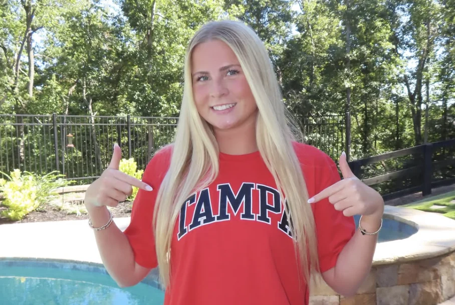 Rising Star: Katelyn Borland Announces Commitment to University of Tampa Swimming