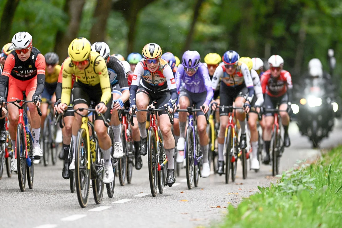 The State of Professional Women’s Cycling in 2026: Financial Insecurity and Safety Overshadow Growth, Warns New Report